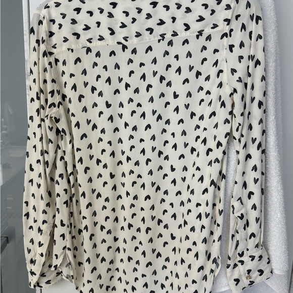 Zara White and Black Casual Button Down Shirt with Heart Print - Picture 6 of 8